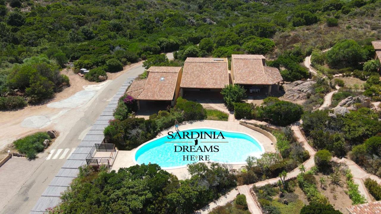 Villetta Flora Con Piscina Costa Paradiso Exteriör bild