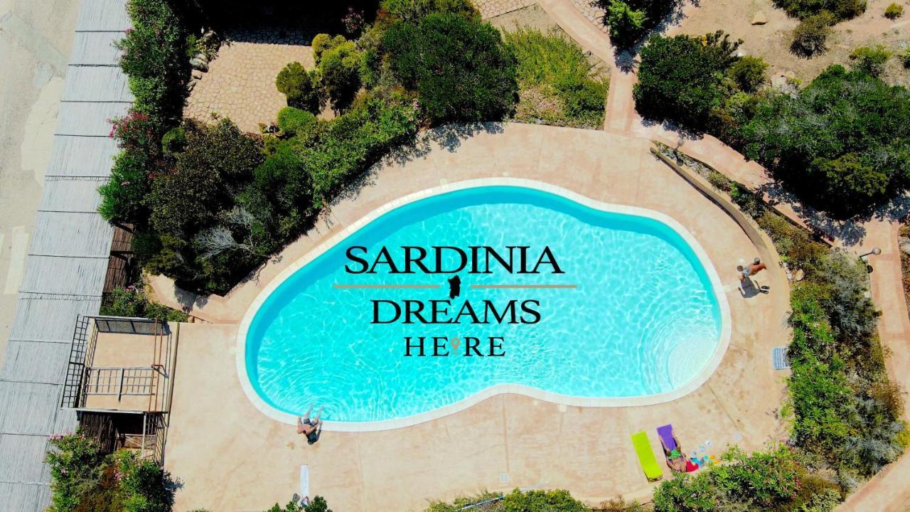 Villetta Flora Con Piscina Costa Paradiso Exteriör bild