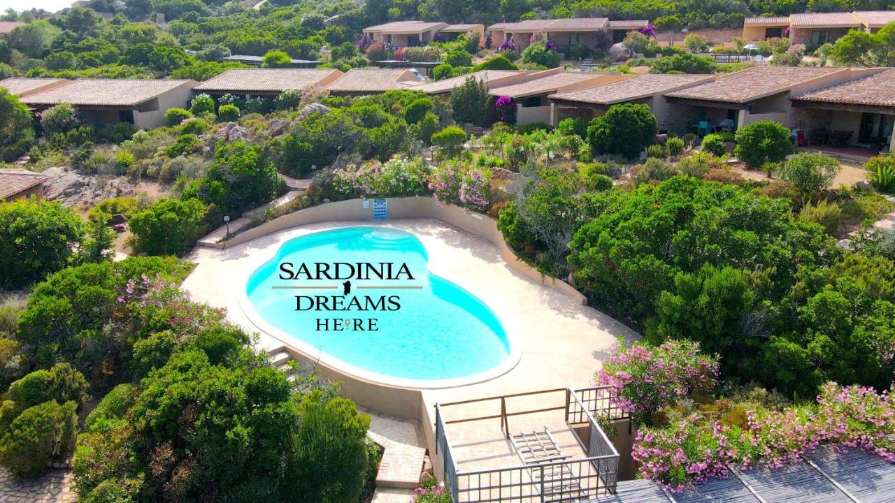 Villetta Flora Con Piscina Costa Paradiso Exteriör bild