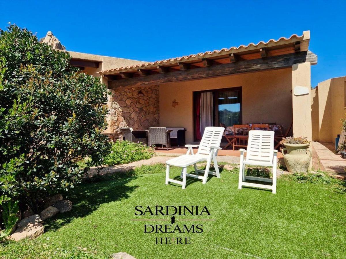 Villetta Flora Con Piscina Costa Paradiso Exteriör bild